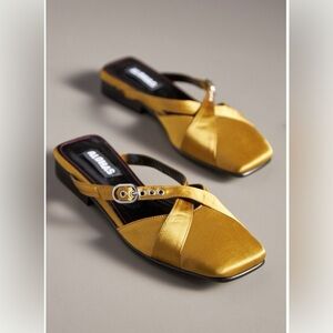 ✨ ALOHAS (NWT) Adria Silky Mules Size 6✨